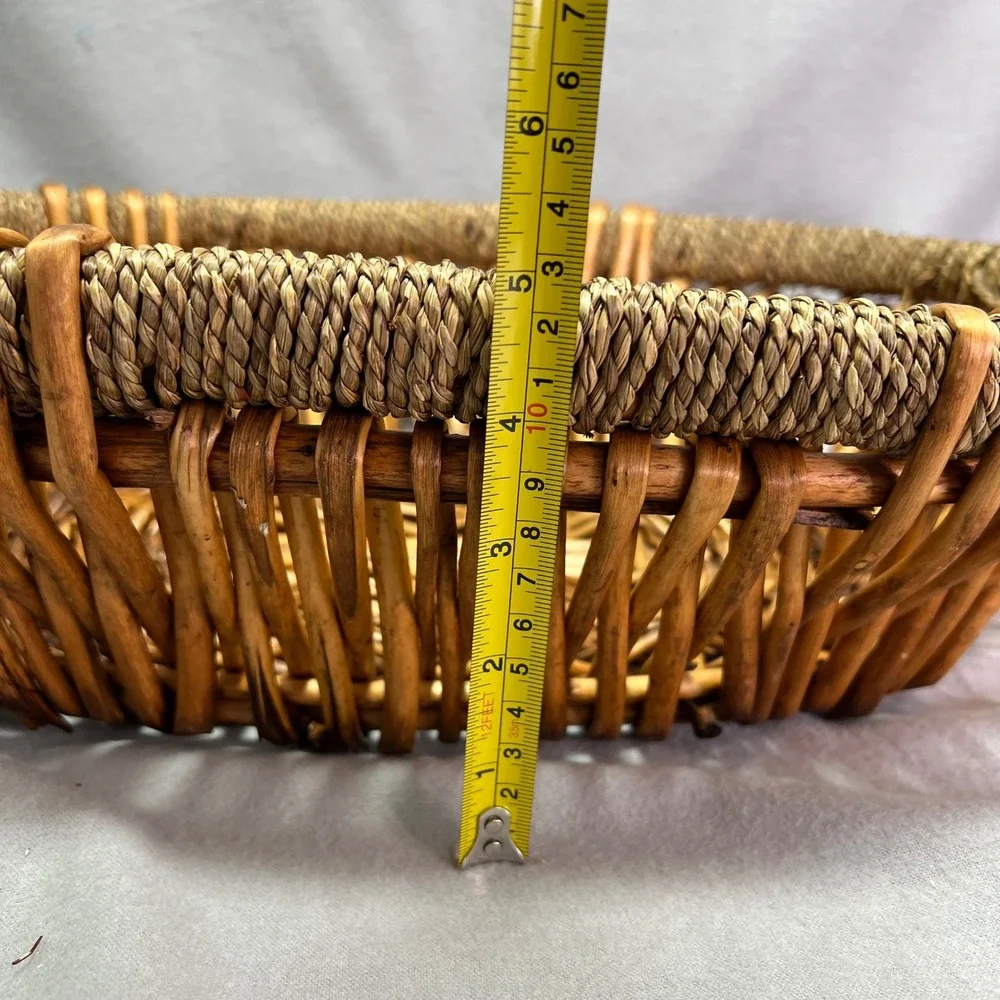 N/A vintage wicker